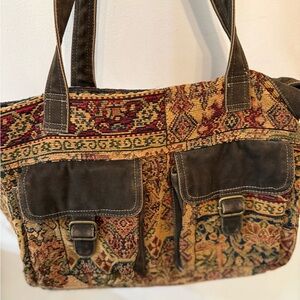 Corduroy vintage Fossil shoulder bag.